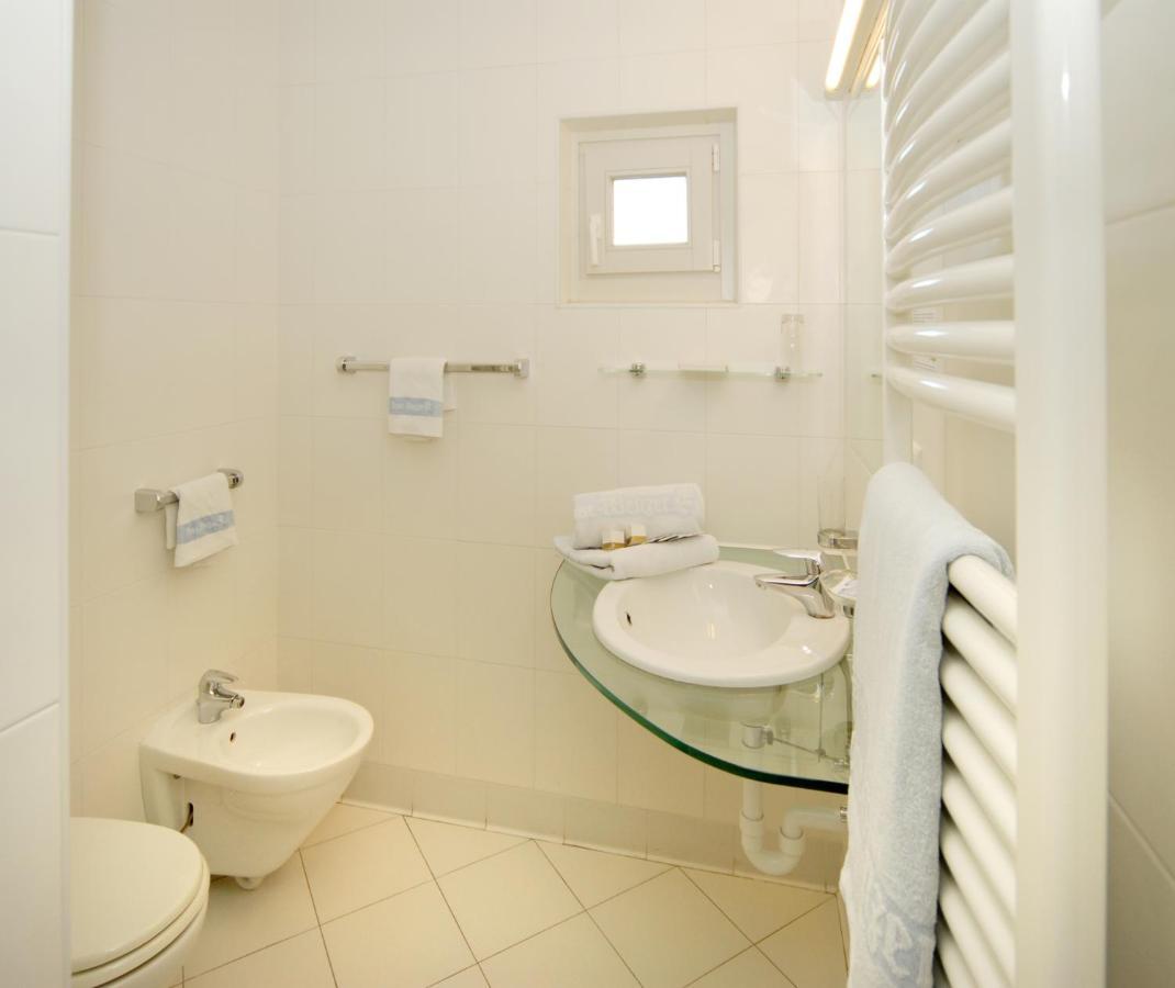 Hotel Rose Wenzer فِيي المظهر الخارجي الصورة